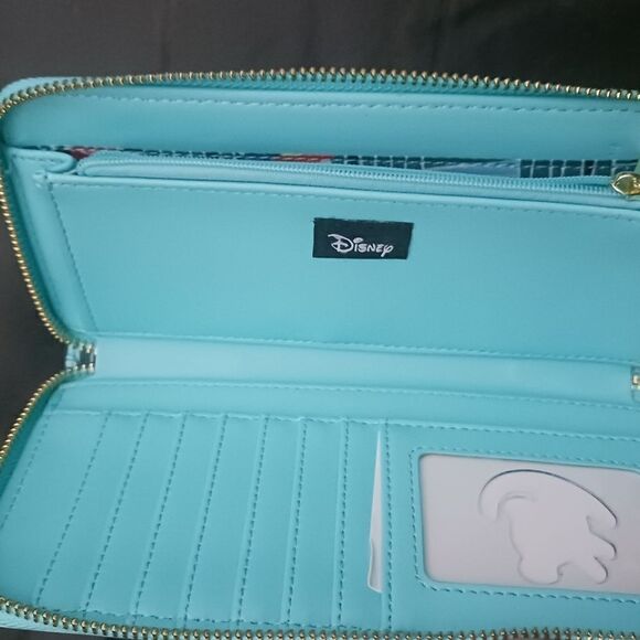 Loungefly POP Lion King Pride Rock Zip Around Wallet - Picture 2 of 3